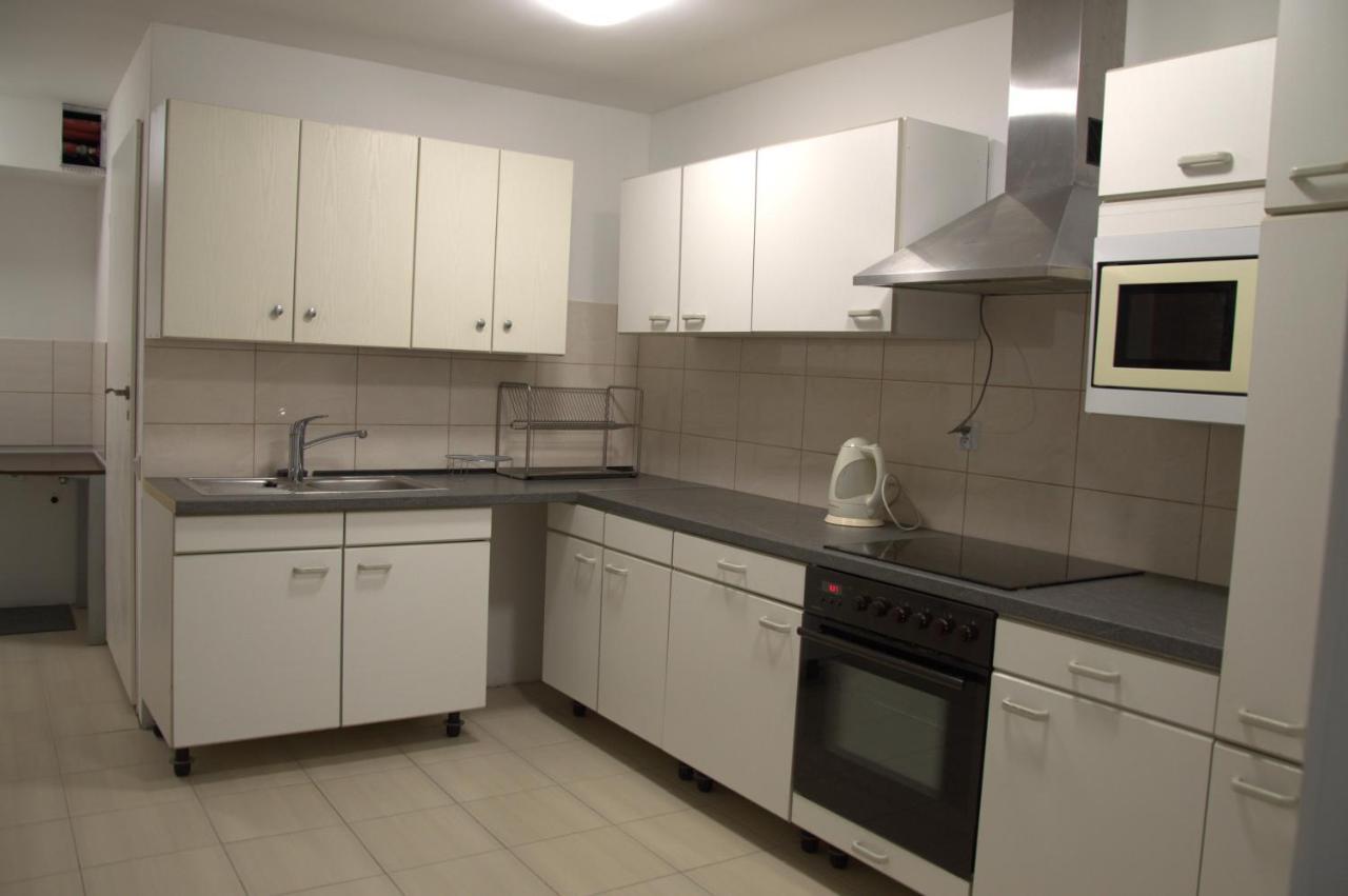 Hostel Malva Ломянки Экстерьер фото